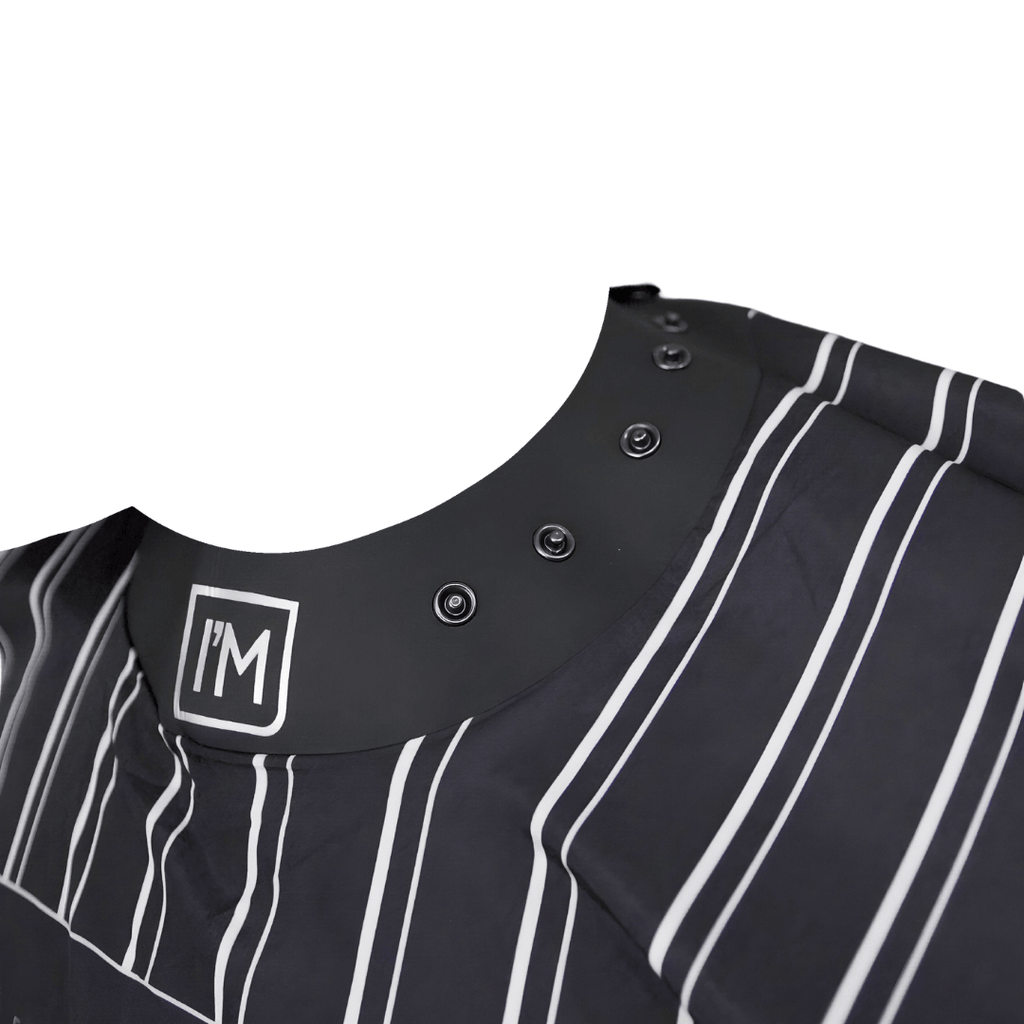 CAPA IMMORTAL NYC ESTACTUA COLLAR DE GOMA BOTONES DE PRESIÓN