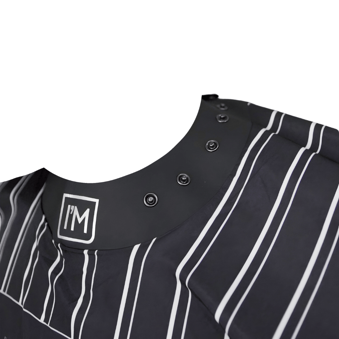 CAPA IMMORTAL NYC ESTACTUA COLLAR DE GOMA BOTONES DE PRESIÓN
