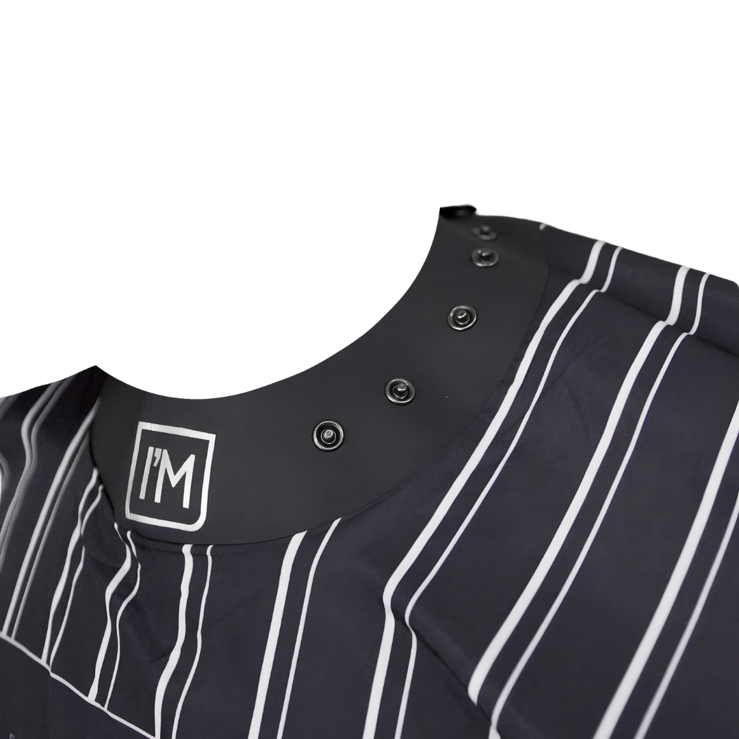 CAPA IMMORTAL NYC ESTACTUA COLLAR DE GOMA BOTONES DE PRESIÓN